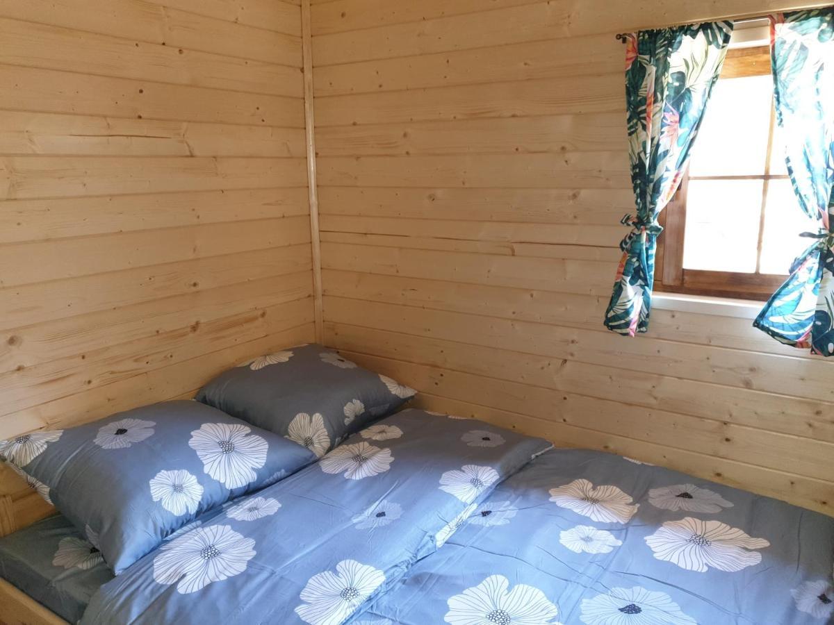 Domki Letniskowe Pod Lasem Koziniec Exterior foto