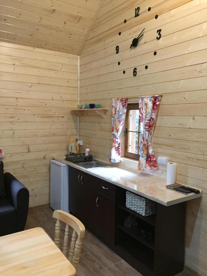 Domki Letniskowe Pod Lasem Koziniec Exterior foto