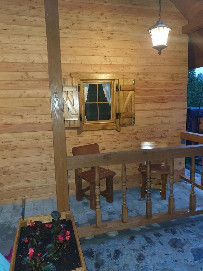 Domki Letniskowe Pod Lasem Koziniec Exterior foto