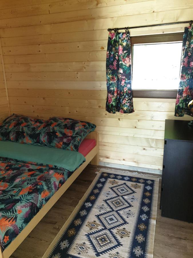 Domki Letniskowe Pod Lasem Koziniec Exterior foto